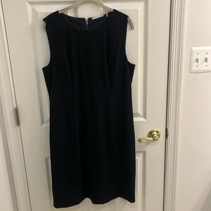 T TAHARI Dress